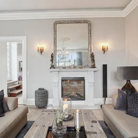 Luksurios 270 M2 - 4br Strandvilla Med Havudsigt Daire Hellerup