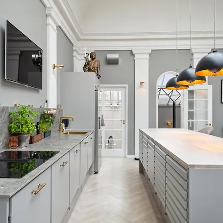 Luksurios 270 M2 - 4br Strandvilla Med Havudsigt